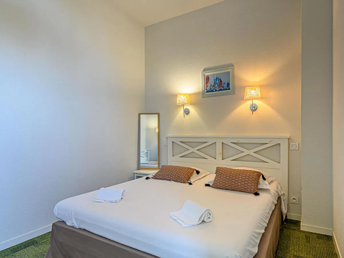 Apartment Chateau De Kergonano-12 By Interhome Baden France
